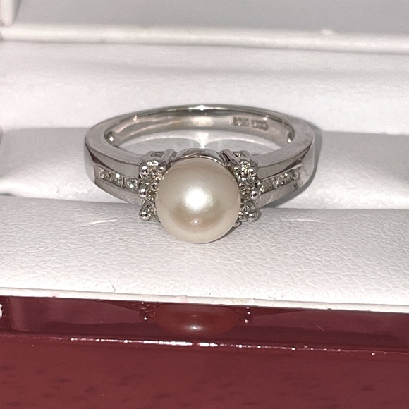 Solid Stamped 14K White Gold Genuine Cultured Pearl Natural Diamond Ring - Picture 10 of 13